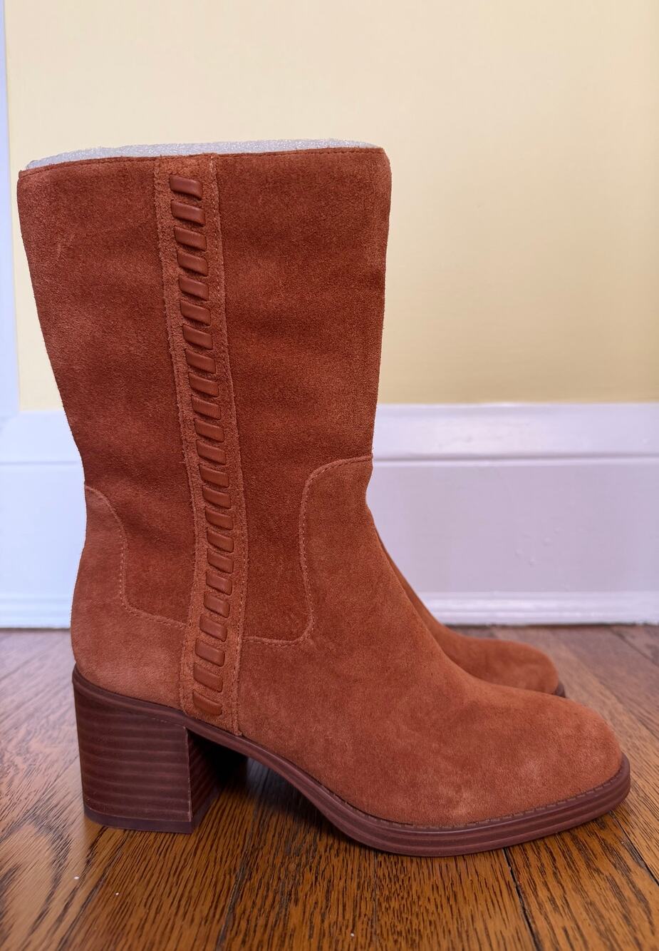 Vince Camuto Women's Tan Leather Boots Size 7
